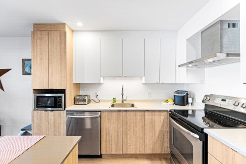 Cuisine - 365 Rue Adams E., Richmond, QC - Indoor Photo Showing Kitchen