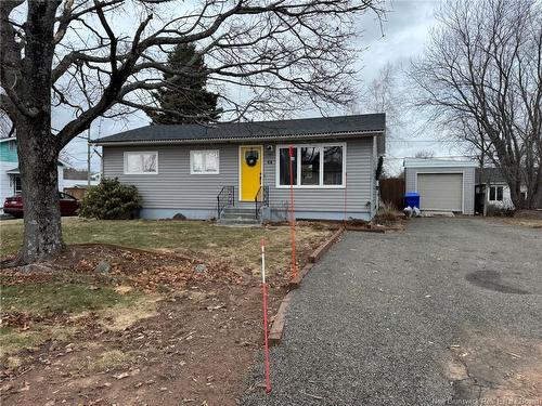 44 Lansdowne Crt, Riverview, NB 