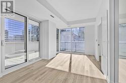 504 - 280 DUNDAS STREET W  Toronto, ON M5T 1G2