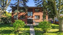 1033 RAVINE ROAD  Oshawa, ON L1H 4C9