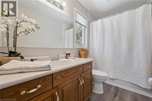663 Heathcliffe Place, Waterloo, ON - Indoor Photo Showing Bathroom