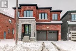 301 WESMINA AVENUE  Whitchurch-Stouffville, ON L4A 5C2