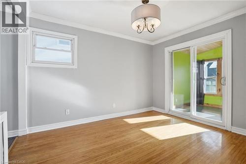 176 Adair Avenue N, Hamilton, ON - Indoor Photo Showing Other Room