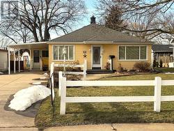 4013 WELLAND STREET  Niagara Falls (Chippawa), ON L2G 6J7