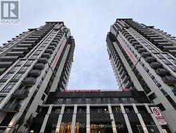 404 - 204 BURNHAMTHORPE ROAD E  Mississauga, ON L5A 4L4