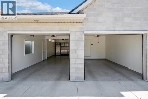 323 Mallin Crescent, Saskatoon, SK - Outdoor With Exterior