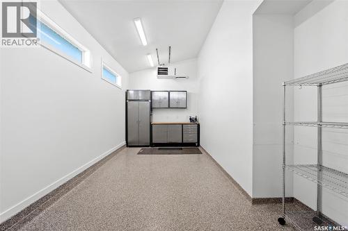 323 Mallin Crescent, Saskatoon, SK - Indoor Photo Showing Other Room