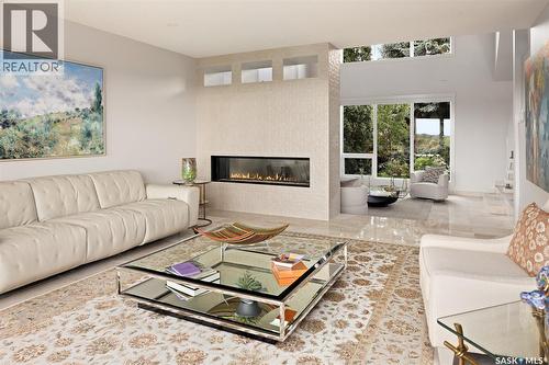 323 Mallin Crescent, Saskatoon, SK - Indoor Photo Showing Living Room With Fireplace