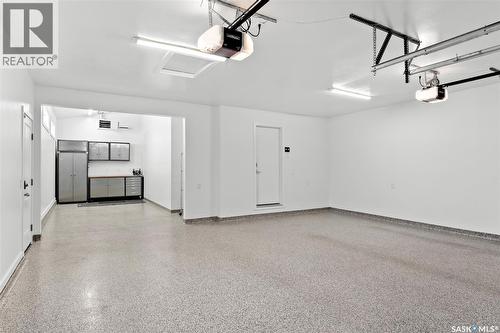 323 Mallin Crescent, Saskatoon, SK - Indoor