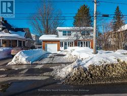 55 A CASCADE STREET E  Parry Sound, ON P2A 1K3