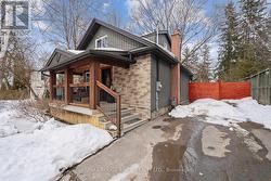 28 COLUMBUS ROAD E  Oshawa (Columbus), ON L1H 7K4