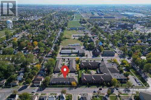 11 - 162 First Street, Welland (Lincoln/Crowland), ON - Outdoor With View