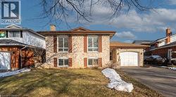 14 EAGLESON Drive  St. Catharines, ON L2M 7J4