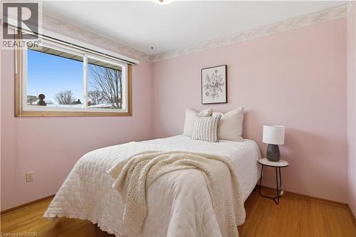 15 Confederation Drive, Kitchener, ON 