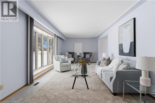 15 Confederation Drive, Kitchener, ON 