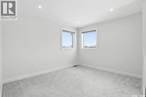 186 Mazurek Crescent, Saskatoon, SK 