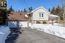 77 Donlyn Drive  Rothesay, NB E2E 4X7