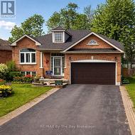 70 ROSE VALLEY WAY Wasaga Beach, ON L9Z 3C4