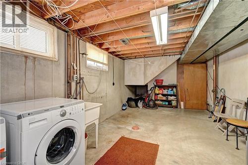 132 Forest Hill Drive, Kitchener, ON - Indoor Photo Showing Laundry Room