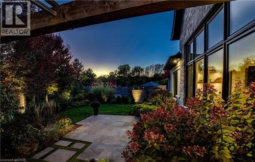 905 Old Cottage Court, Kitchener, ON - Outdoor