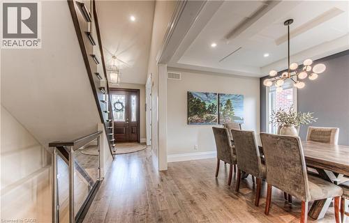 905 Old Cottage Court, Kitchener, ON - Indoor Photo Showing Dining Room