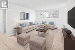 1 - 8 DELAWARE AVENUE  Guelph (Victoria North), ON N1E 3V4