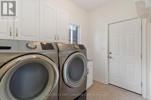 1 Watson Crescent, Central Elgin, ON - Indoor Photo Showing Laundry Room