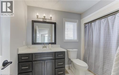 168 Bridgewater Crescent, Waterloo, ON - Indoor Photo Showing Bathroom