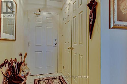 203 - 549 Ridout Street N, London East (East F), ON - Indoor Photo Showing Other Room