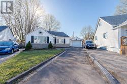 25 DUNKIRK COURT Welland (Lincoln/Crowland), ON L3B 4W1