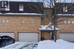 100 BEDDOE Drive Unit# 25  Hamilton, ON L8P 4Z2