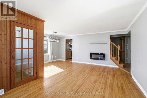 25 Dunbar Avenue, Cornwall, ON - Indoor With Fireplace