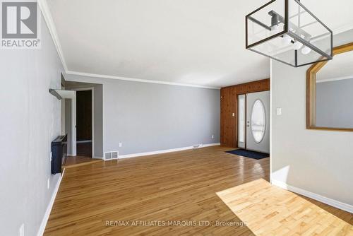 25 Dunbar Avenue, Cornwall, ON - Indoor Photo Showing Other Room