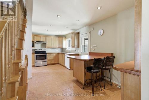 25 Dunbar Avenue, Cornwall, ON - Indoor Photo Showing Kitchen