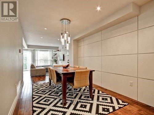 1070 Lindsay Drive, Oakville, ON - Indoor