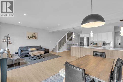 319 Dziadyk Bend, Saskatoon, SK - Indoor