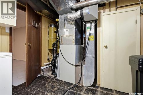 26 Mill Bay, Regina, SK - Indoor Photo Showing Basement