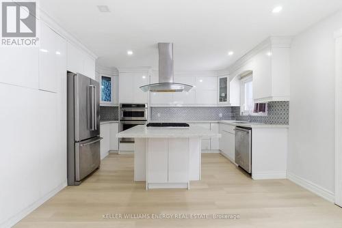 2 Ontario Street, Ajax (Central), ON - Indoor Photo Showing Kitchen With Upgraded Kitchen