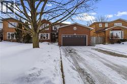 2084 PEN Street  Oakville, ON L6H 3L3