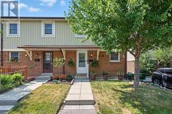 23 - 450 BRISTOL CRESCENT  Oshawa (Vanier), ON L1J 6M3