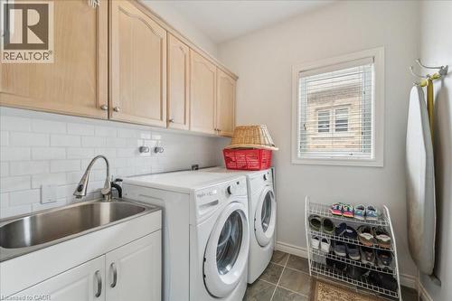 23 Mount Royal Place, Cambridge, ON - Indoor Photo Showing Laundry Room