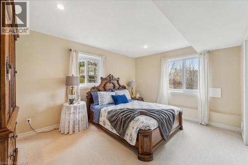 23 Mount Royal Place, Cambridge, ON - Indoor Photo Showing Bedroom