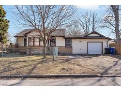 3161 GIRARDOT  Windsor, ON N9C 1V8