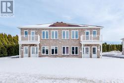1101 GRETCHEN COURT  Cornwall, ON K6H 6T2