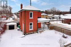 198 HAZLITT STREET  Peterborough (Ashburnham Ward 4), ON K9H 1L7