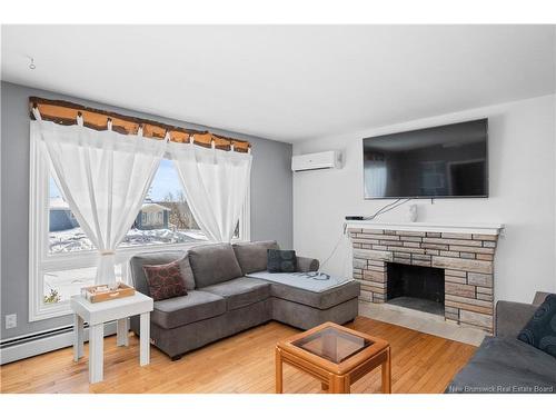 58 Bell St, Moncton, NB 