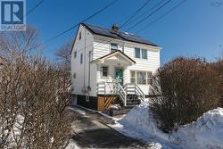 178 Victoria Road  Dartmouth, NS B3A 1V9