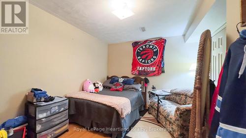91 Anglesea Street, Goderich (Goderich (Town)), ON - Indoor Photo Showing Bedroom