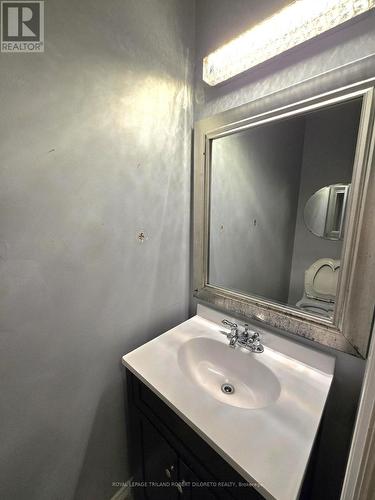 154 - 1330 Jalna Boulevard, London South (South X), ON - Indoor Photo Showing Bathroom
