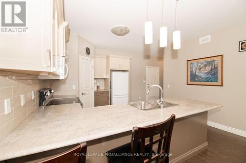 22 Walnut Crescent, Belleville (Thurlow Ward), ON - Indoor Photo Showing Kitchen